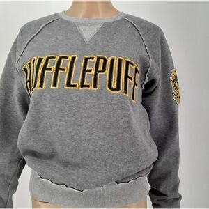 Harry Potter Universal Studios Hufflepuff Unisex Sweatshirt Size XS/S